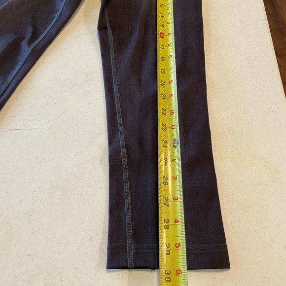 Lucy Cropped Leggings Hidden Pocket Medium - Picture 6 of 8